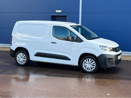 2020 Peugeot Partner PROF PLUS 1.5 BLUE HDI 100 3DR €8,900 thumbnail