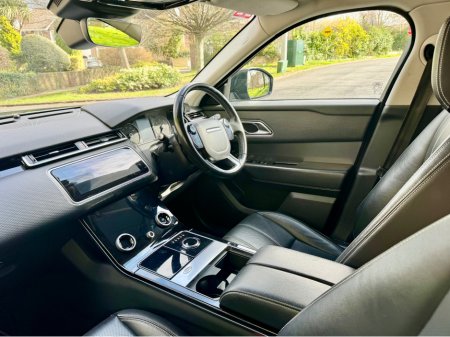 2018 Land Rover Range Rover Velar - thumbnail 15