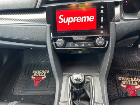 2019 Honda Civic 1.5 i-TECH 180bhp S Design €16,950 thumbnail