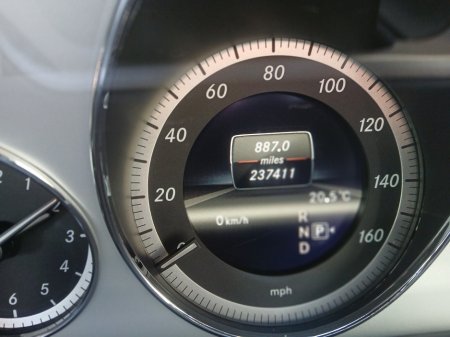 2012 Mercedes-Benz E Class - thumbnail 24