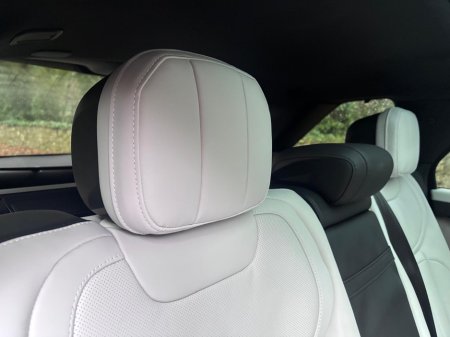 2024 Land Rover Range Rover Sport P460E DYNAMIC SE *Huge Specification* €103,950 thumbnail