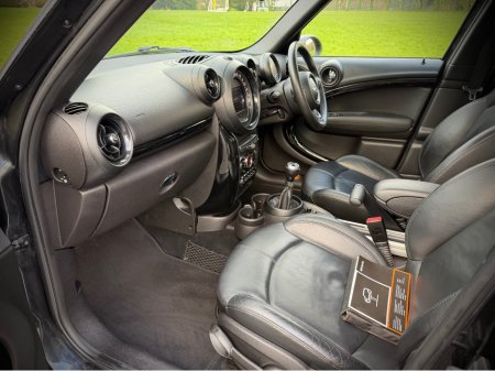 2016 MINI Countryman 1.6 Diesel Business Edition 5dr. €11,900 thumbnail