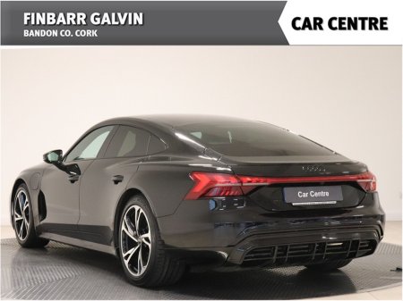 2022 Audi e-tron GT quattro  €54,950