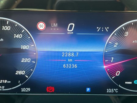 2023 Mercedes-Benz C Class - thumbnail 9