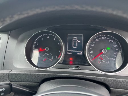 2015 Volkswagen Golf 1.2 TSI 5DR AUTO COMFORT LOW KMS thumbnail