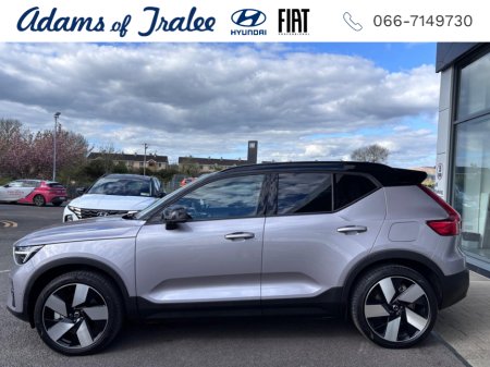 2025 Volvo EX40 - photo 2