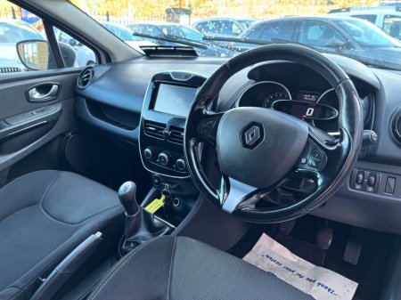 2016 Renault Clio 1.2 16V 75 DYNAMIQUE NAV €8,950 thumbnail
