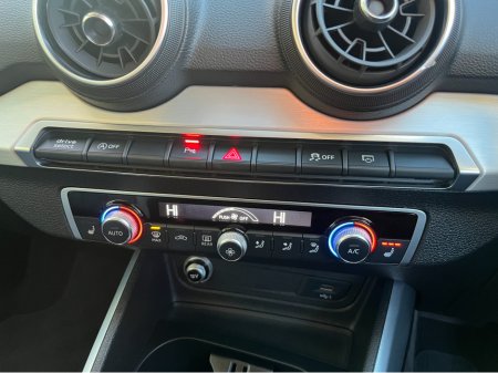 2018 Audi Q2 SPORT AUTOMATIC 1.0 PETROL //HIGH SPEC//LOW MILES//ADAPTIVE CRUISE CONTROL//REVRSE CAMERA//KEYLESS ENTRY//POWER TAILGATE// €20,950 thumbnail