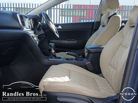 2020 Kia Sportage - thumbnail 7