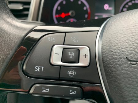 2019 Volkswagen T-Roc - thumbnail 23