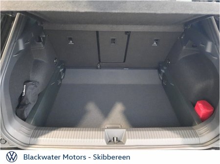 2026 Volkswagen T-Roc *NEW MODEL* T-ROC R-LINE 1.5TSI 150BHP AUTOMATIC €46,980 thumbnail