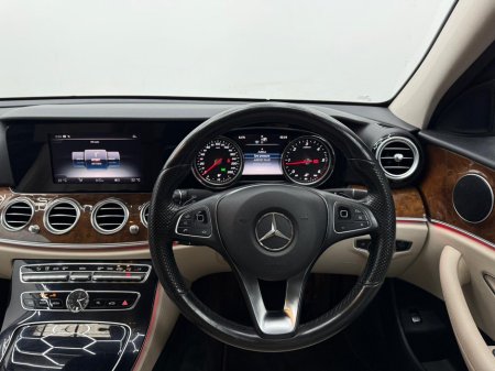 2016 Mercedes-Benz E Class - thumbnail 7