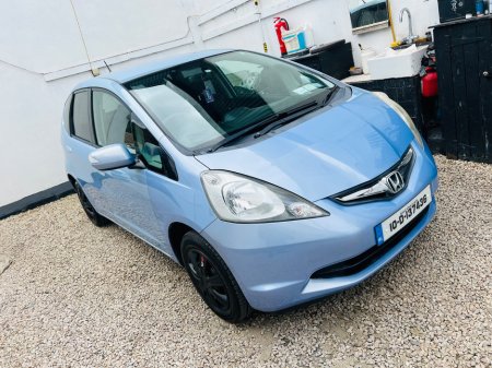 2010 Honda Fit - thumbnail 10