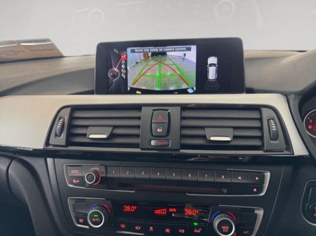 2015 BMW 3 Series - thumbnail 14