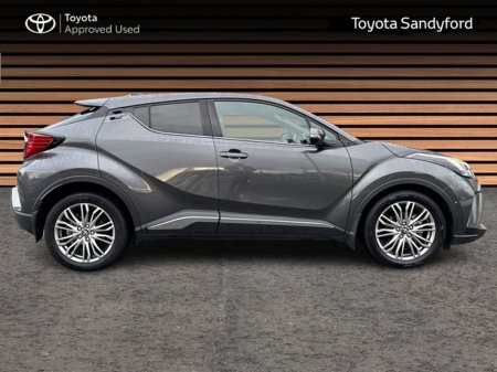 2023 Toyota C-HR - thumbnail 3