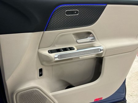 2025 Mercedes-Benz GLB GLB 180 Progressive Line + | 7 Seater SUV | Night Pack | Sports Seats | Heated Seats | Reversing Camera | €64,950 thumbnail