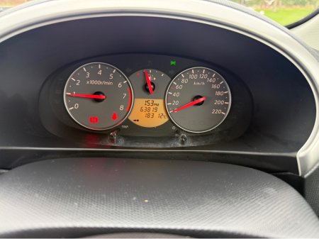 2010 Nissan Micra - thumbnail 14