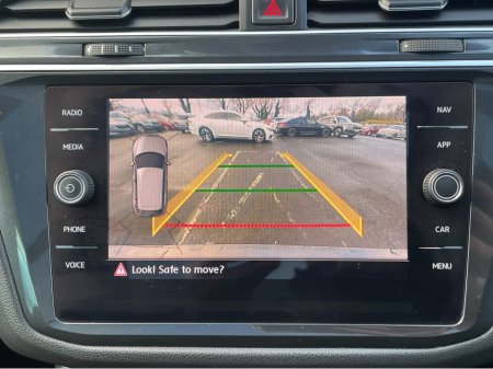 2018 Volkswagen Tiguan HIGHLINE 2.0 TDI 150HP M MANUAL 6SPEED FWD 5DR €24,950 thumbnail