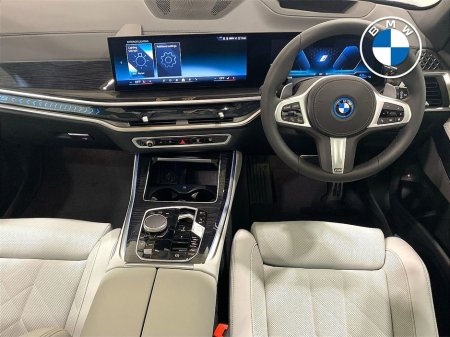 2025 BMW X5 xDrive50e M Sport €110,950