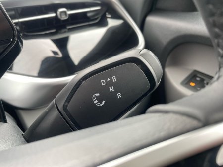 2025 Volkswagen ID.Buzz  €66,975 thumbnail