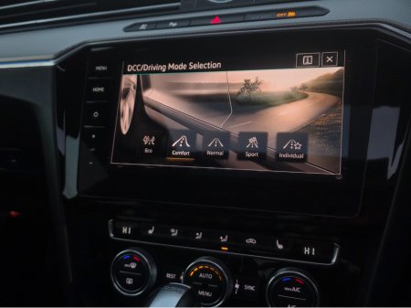 2018 Volkswagen Arteon 2.0 TSI R-LINE PANORAMIC SUNROOF 4MOTION 280BHP VIRTUALDASH FULL LEATHER HEATED ELECTRIC SEATS SAT NAV CARPLAY ANDROID AUTO BLIND SPORT PARKING SENSORS SELF PARKING ASSIST 360 CAMERA €28,950 thumbnail