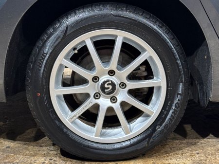 2020 Volkswagen Touran 1.4 AUTOMATIC - 7 SEATER - ALLOY WHEELS - REAR CAMERA - COMFORT LINE €24,950 thumbnail