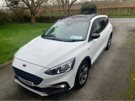 2021 Ford Focus - thumbnail 9