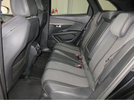 2018 Peugeot 3008 - thumbnail 13