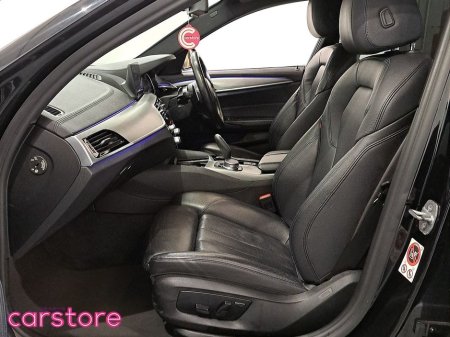 2017 BMW 5 Series - thumbnail 9