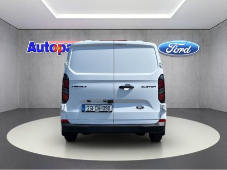 2025 Ford Transit Custom 320L TREND 2.5PHEV €32,500