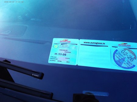 2013 Opel Astra - view 4