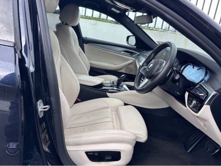 2018 BMW 5 Series - thumbnail 7