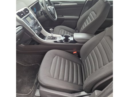 2015 Ford Mondeo - thumbnail 12