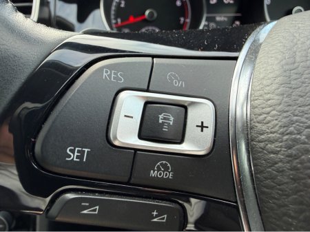 2015 Volkswagen Golf - thumbnail 17