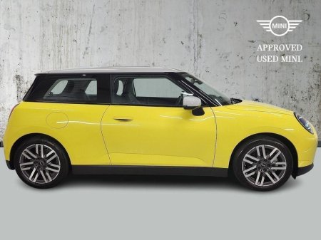 2024 MINI Hatch Cooper E €23,975 thumbnail