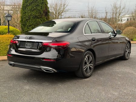 2022 Mercedes-Benz E Class - thumbnail 7