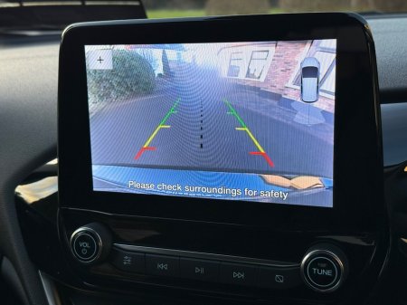 2023 Ford Fiesta 1.0T EcoBoost 100PS Titanium €20,900 thumbnail