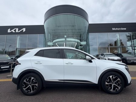 2024 Kia Sportage Sport 1.6D *SHOWROOM CONDITION* Sat Nav, Cruise Control, Multi-Function Steering Wheel, Parking Sensors, Reversing Camera 2 years aa membership 6 year €39,900
