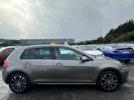 2014 Volkswagen Golf - thumbnail 8