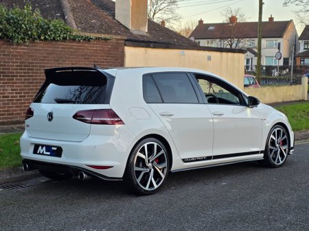2016 Volkswagen Golf GTI CLUBSPORT 2.0TSI DSG 5DR 265HP €30,995 thumbnail