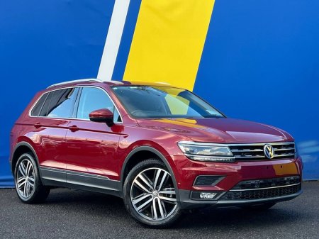 2020 Volkswagen Tiguan 4MOTION 2.0 TDI // LEATHER HEATED SEATS // DIGITAL CLUSTER // APPLE CARPLAY/ANDROID AUTO €29,950