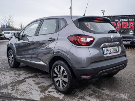 2019 Renault Captur 2019 Captur 1.5dci/New NCT/Irish/1yr warranty €13,888 thumbnail