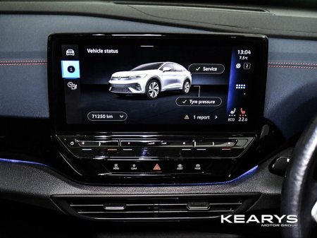 2022 Volkswagen ID.5 GTX AWD BUSINESS 77kWh 299HP €29,888 thumbnail