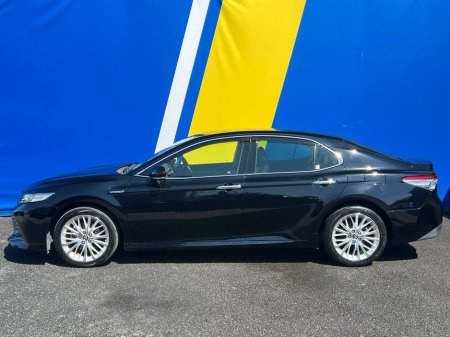 2018 Toyota Camry G-LEATHER 2.5 HYBRID // HEADS-UP DISPLAY // ADAPTIVE CRUISE CONTROL // 18