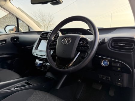 2021 Toyota Prius - thumbnail 17