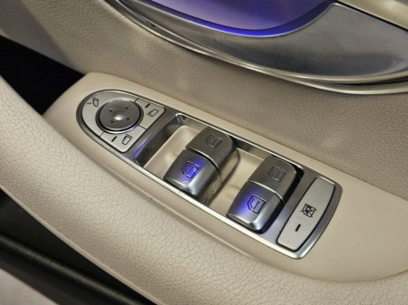 2016 Mercedes-Benz E Class E 200 D AVANTGARDE A/T thumbnail