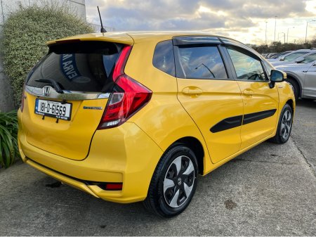 2018 Honda Fit AUTOMATIC HYBRID 1.5 PETROL //KEYELSS ENTRY//ADAPTIVE CRUISE CONTROL//REVERSE CAMERA// €13,950