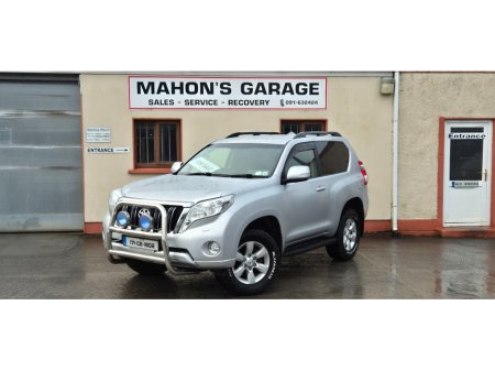 2017 Toyota Landcruiser Toyota LC SWB GX Comm 2DR Price Plus Vat €27,602 thumbnail
