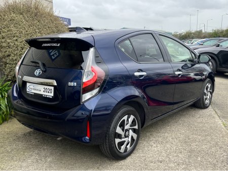 2020 Toyota Aqua - thumbnail 4