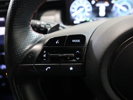 2022 Hyundai Tucson *109* N LINE T-GDI PHEV 4X4 €29,995 thumbnail